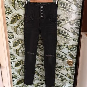 LL13 black high rise jeans pussycat London size 28